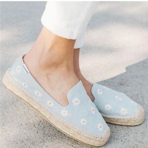 Soludos Daisy Espadrilles in Chambray Size 8